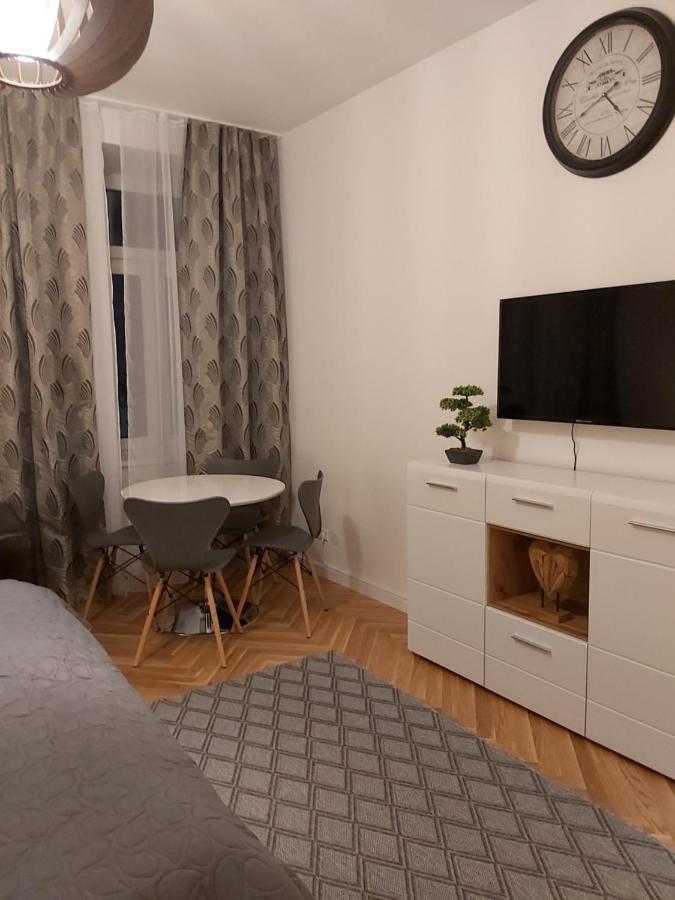 וינה Angelika Apartments מראה חיצוני תמונה